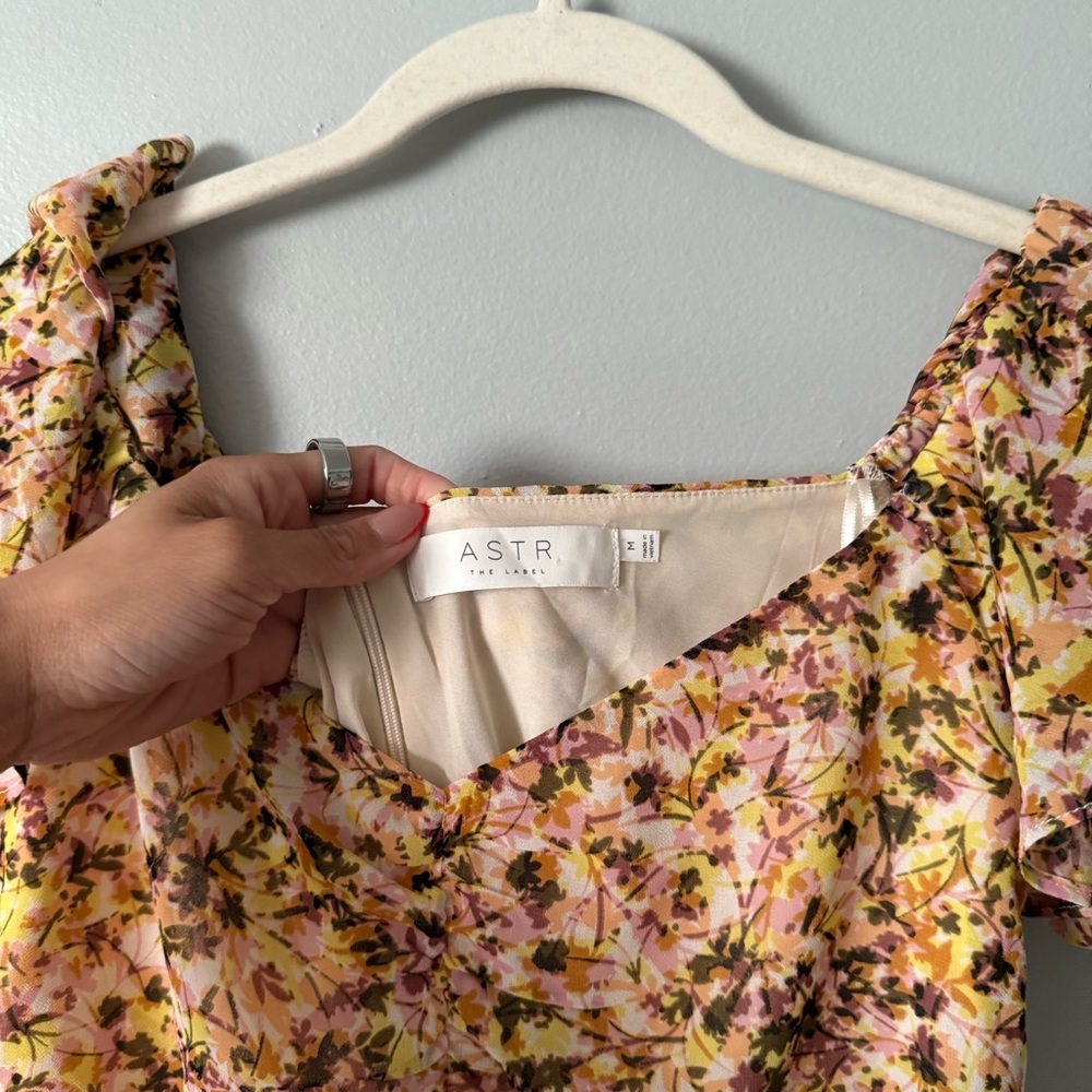 ASTR the label Shirred Flutter Mini Dress - Picture 3 of 4